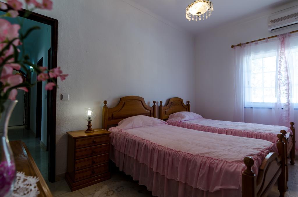 Armacao De Pera Villa Hedwiges Exterior foto